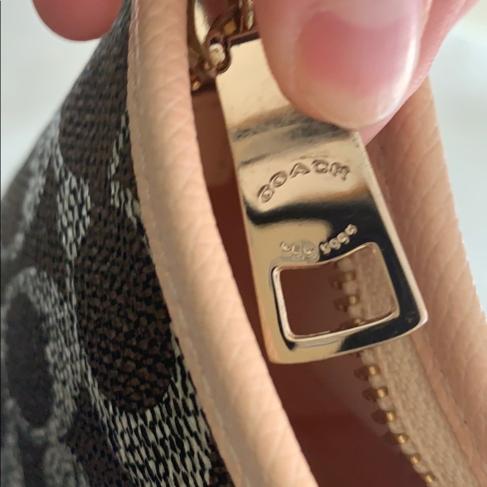 Coach Handbag!! - Picture 7 of 8